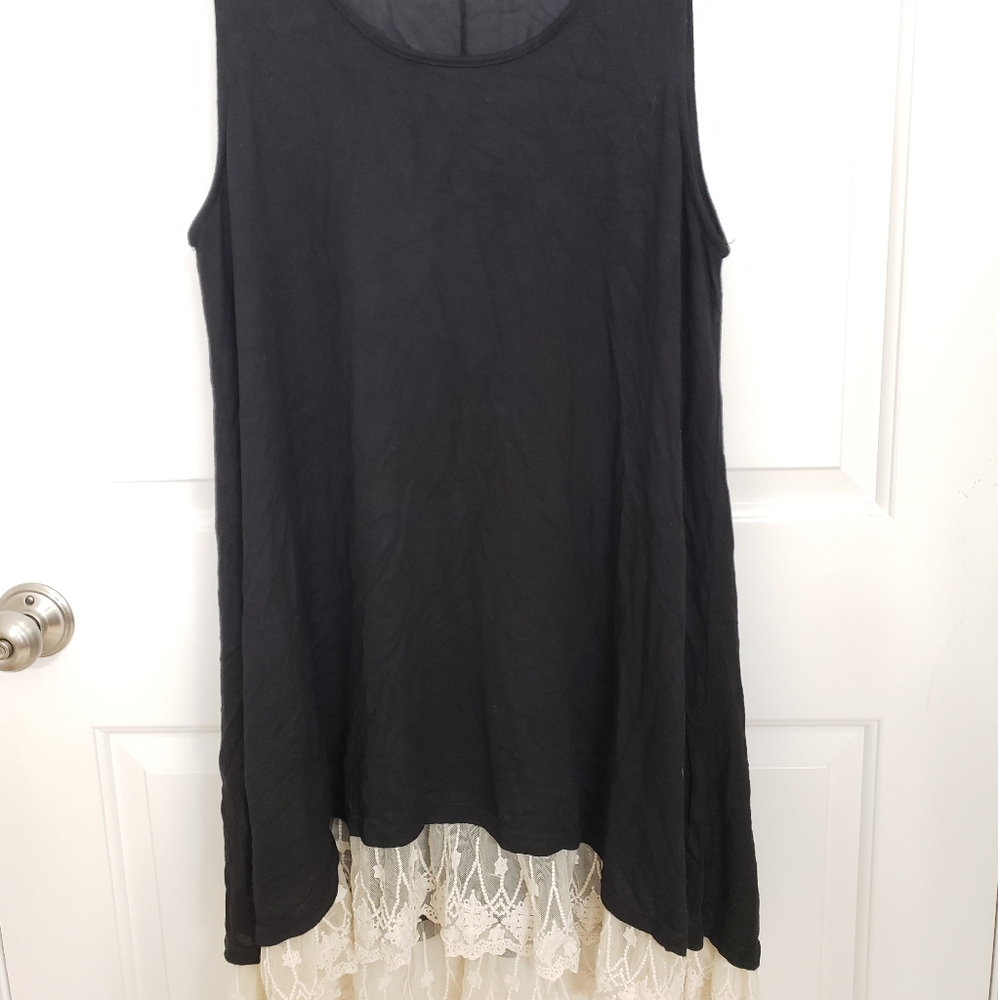 Flying Daisy Black and Lace Sleeveless Dress